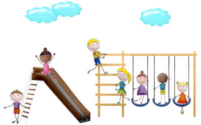 Een speeltoestel met glijbaan en schommel voor in de tuin